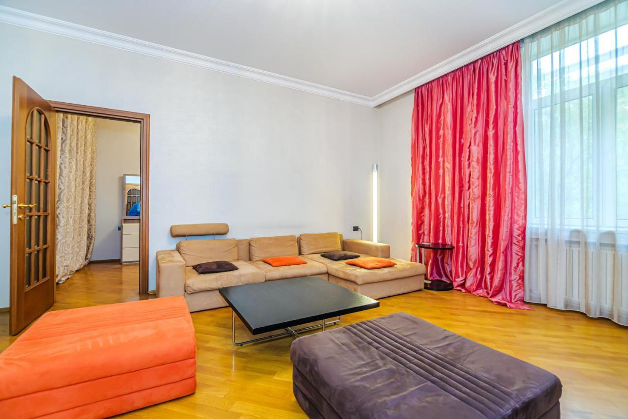 Vip Apartamen Nizami Street Apartment Baku Luaran gambar