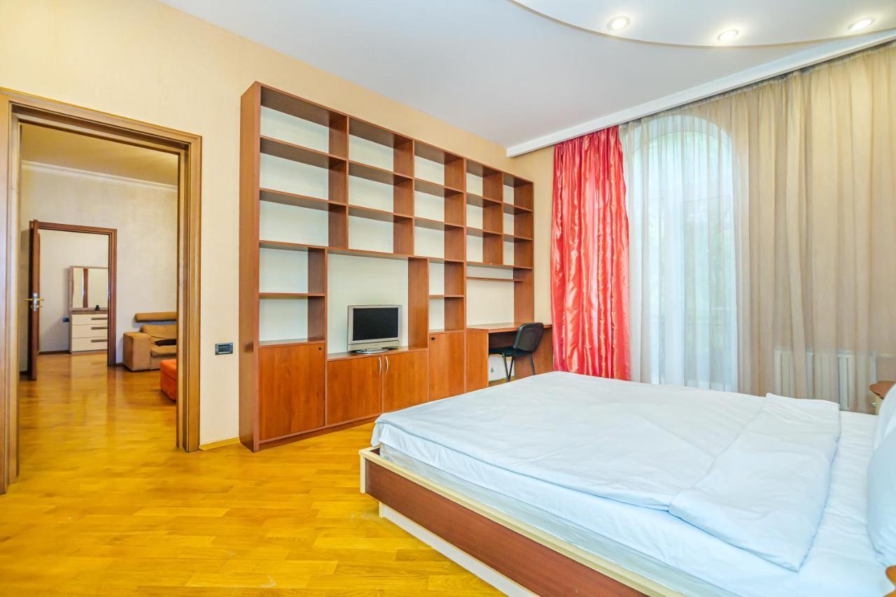 Vip Apartamen Nizami Street Apartment Baku Luaran gambar