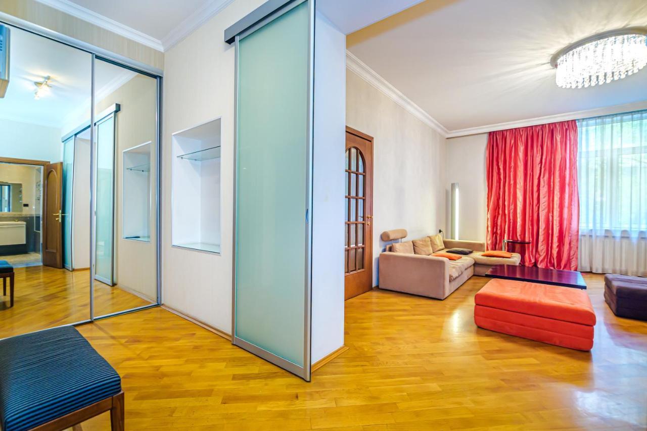 Vip Apartamen Nizami Street Apartment Baku Luaran gambar